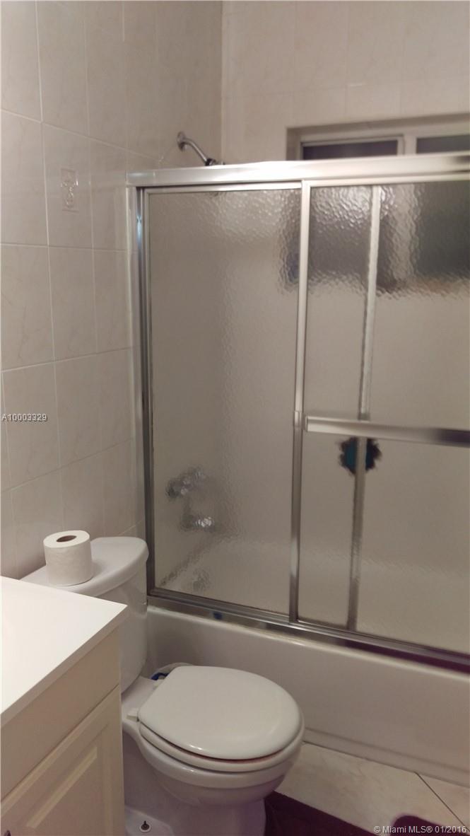 1 56 39 6 56 40 - Residential