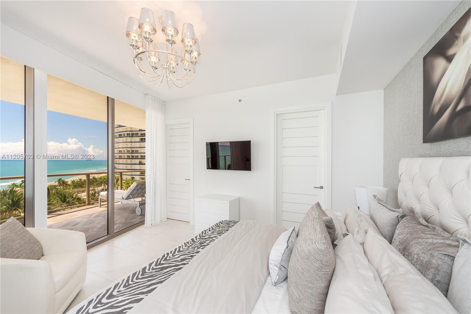 BAL HARBOUR CENTER CONDO - Residential