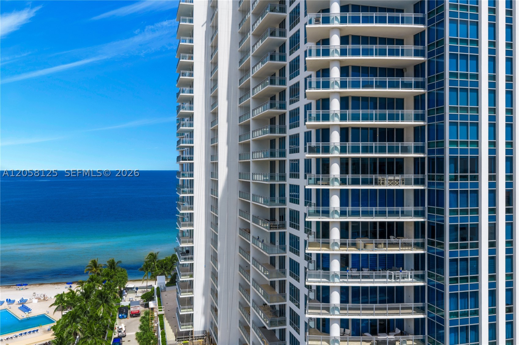 DIPLOMAT OCEANFRONT RESID - Residential