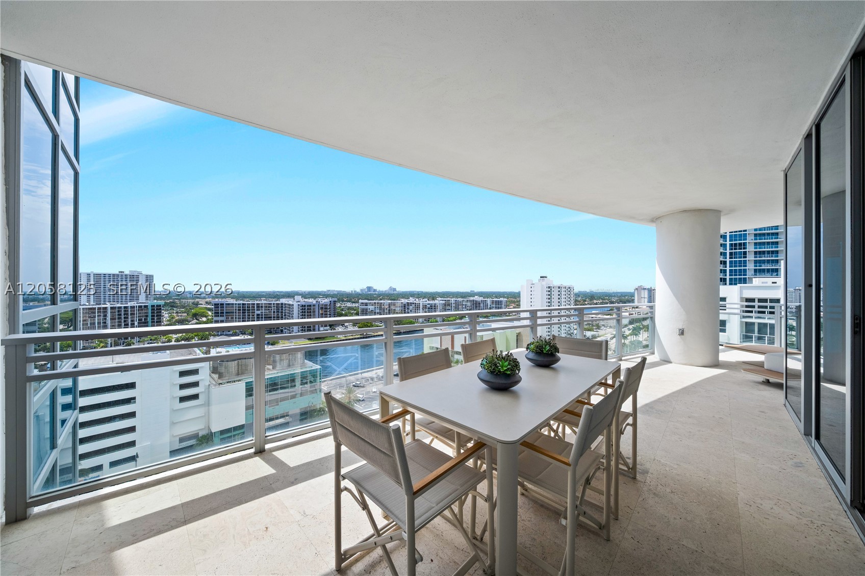 DIPLOMAT OCEANFRONT RESID - Residential