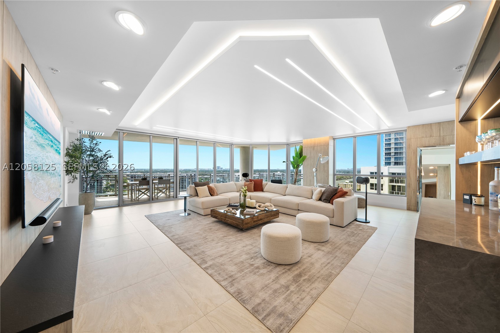 DIPLOMAT OCEANFRONT RESID - Residential