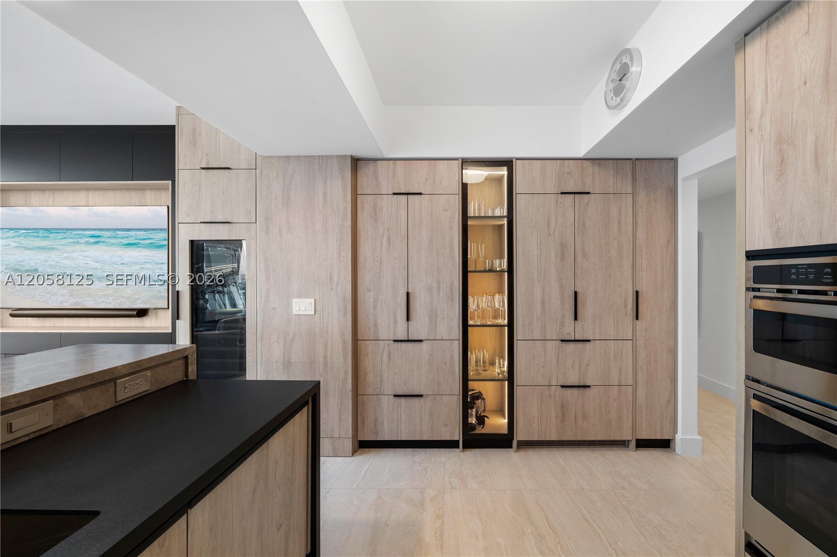 DIPLOMAT OCEANFRONT RESID - Residential