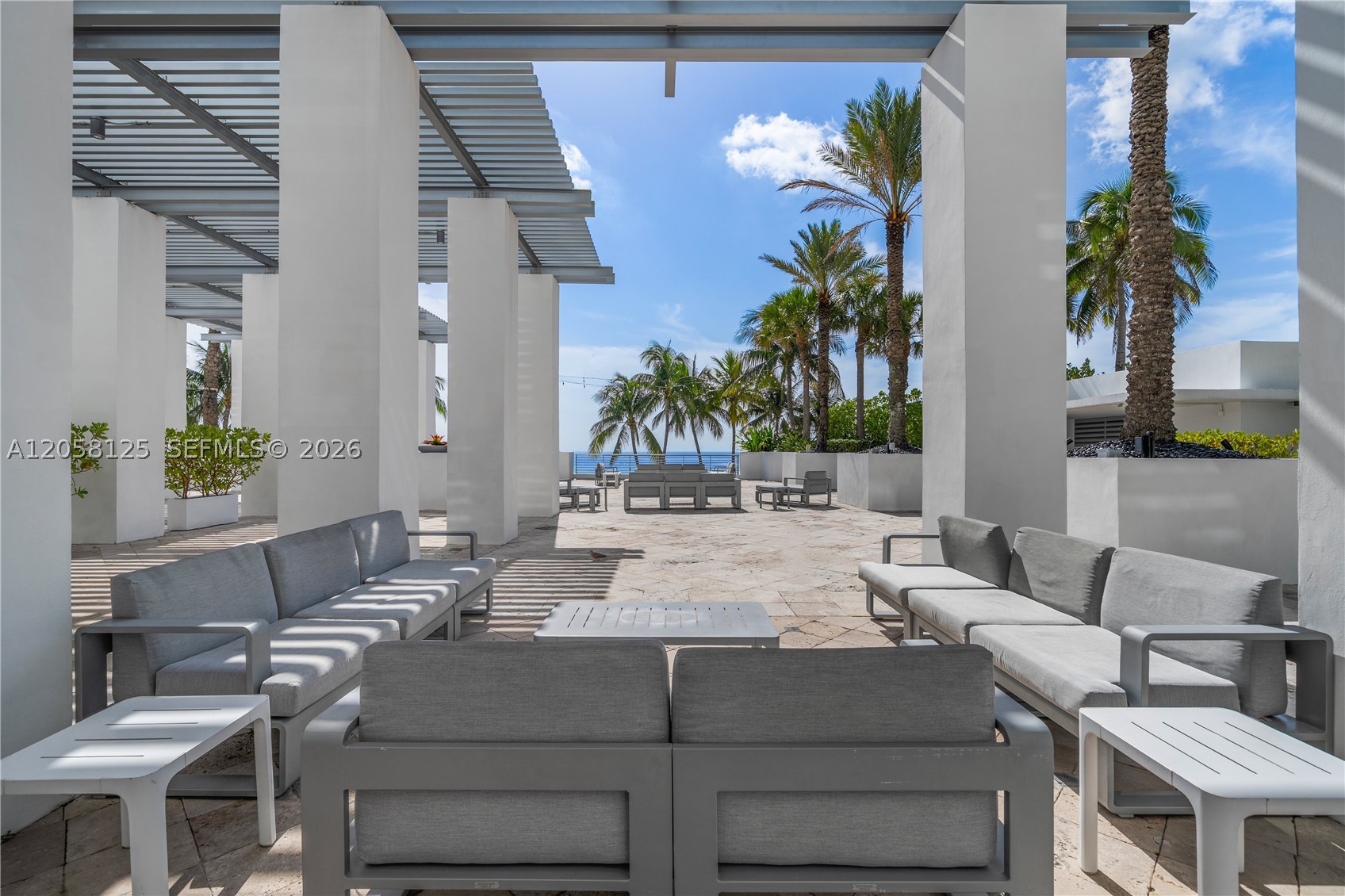 DIPLOMAT OCEANFRONT RESID - Residential