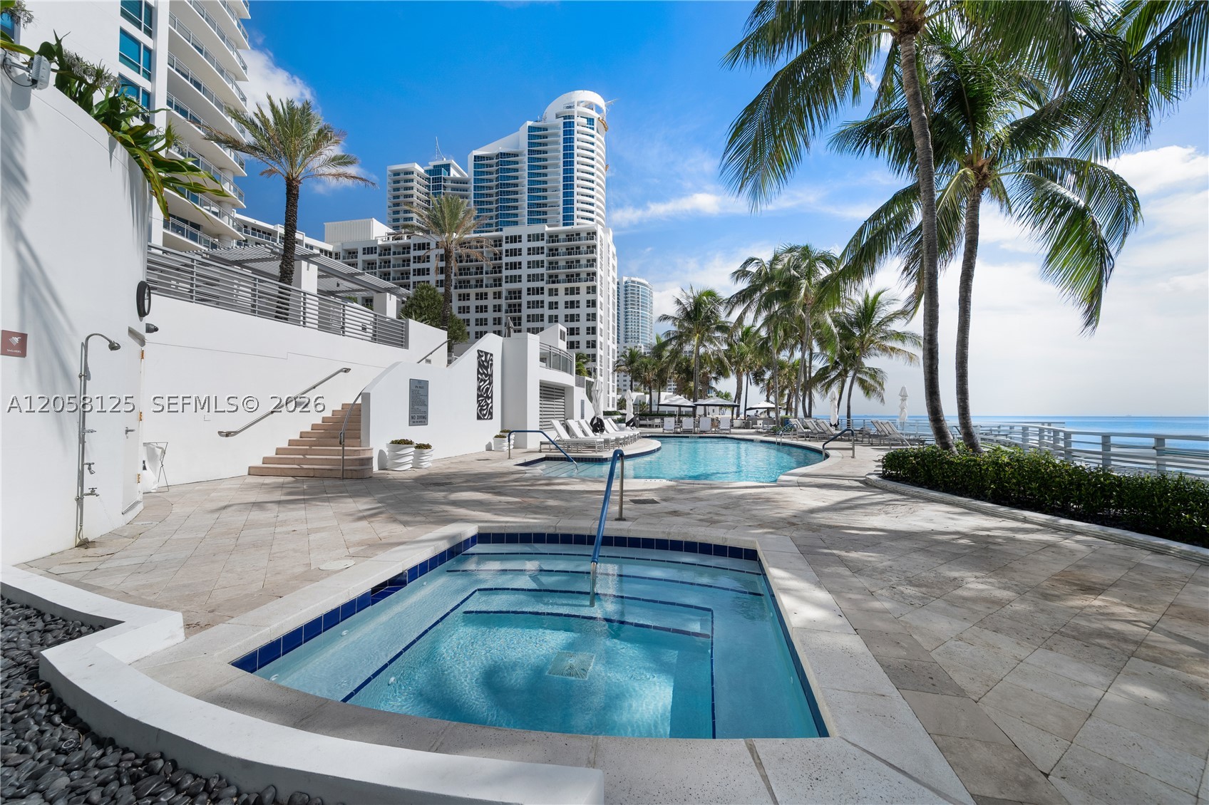 DIPLOMAT OCEANFRONT RESID - Residential