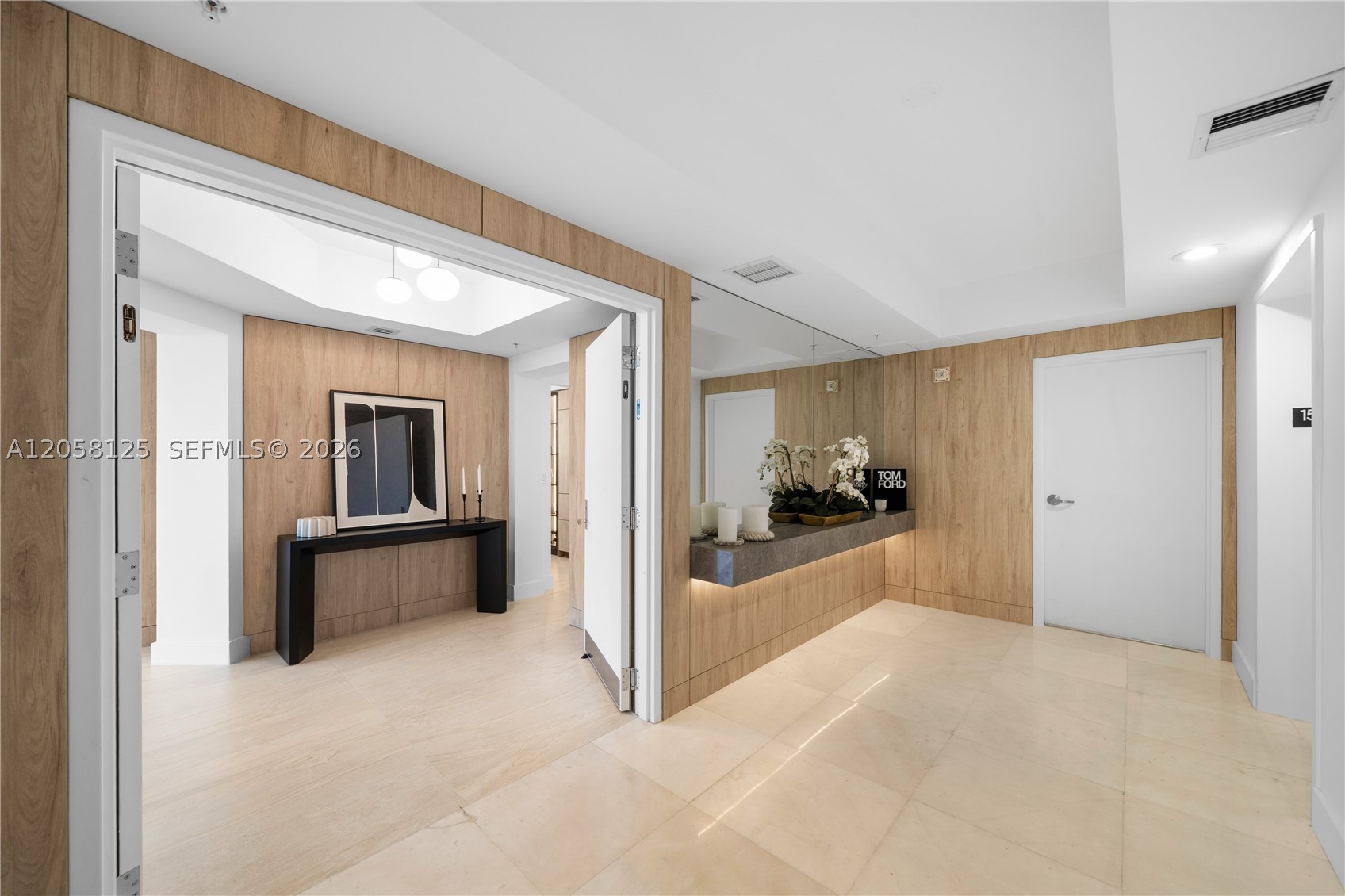 DIPLOMAT OCEANFRONT RESID - Residential
