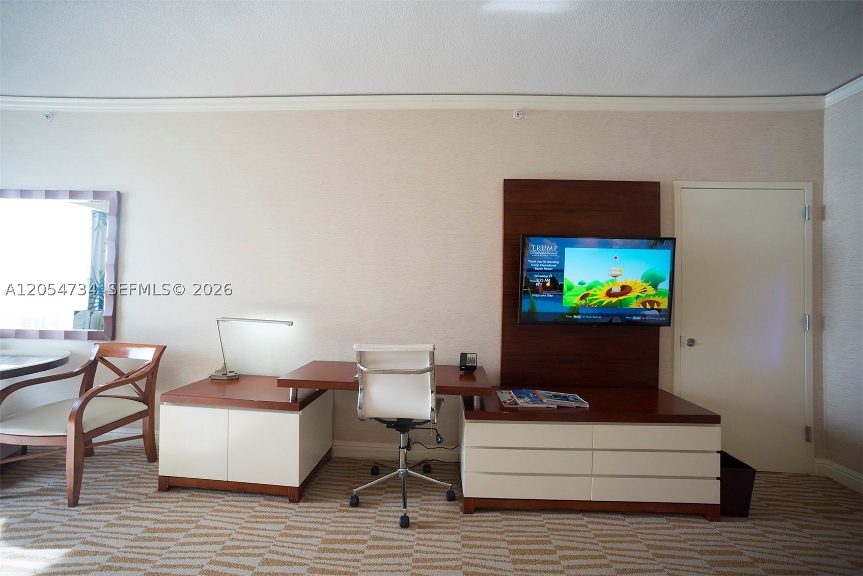 TRUMP INTERNATIONAL SONES - Residential
