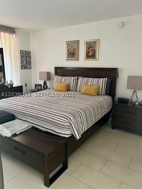NORTHGATE TOWNHOUSE CONDO - Residential