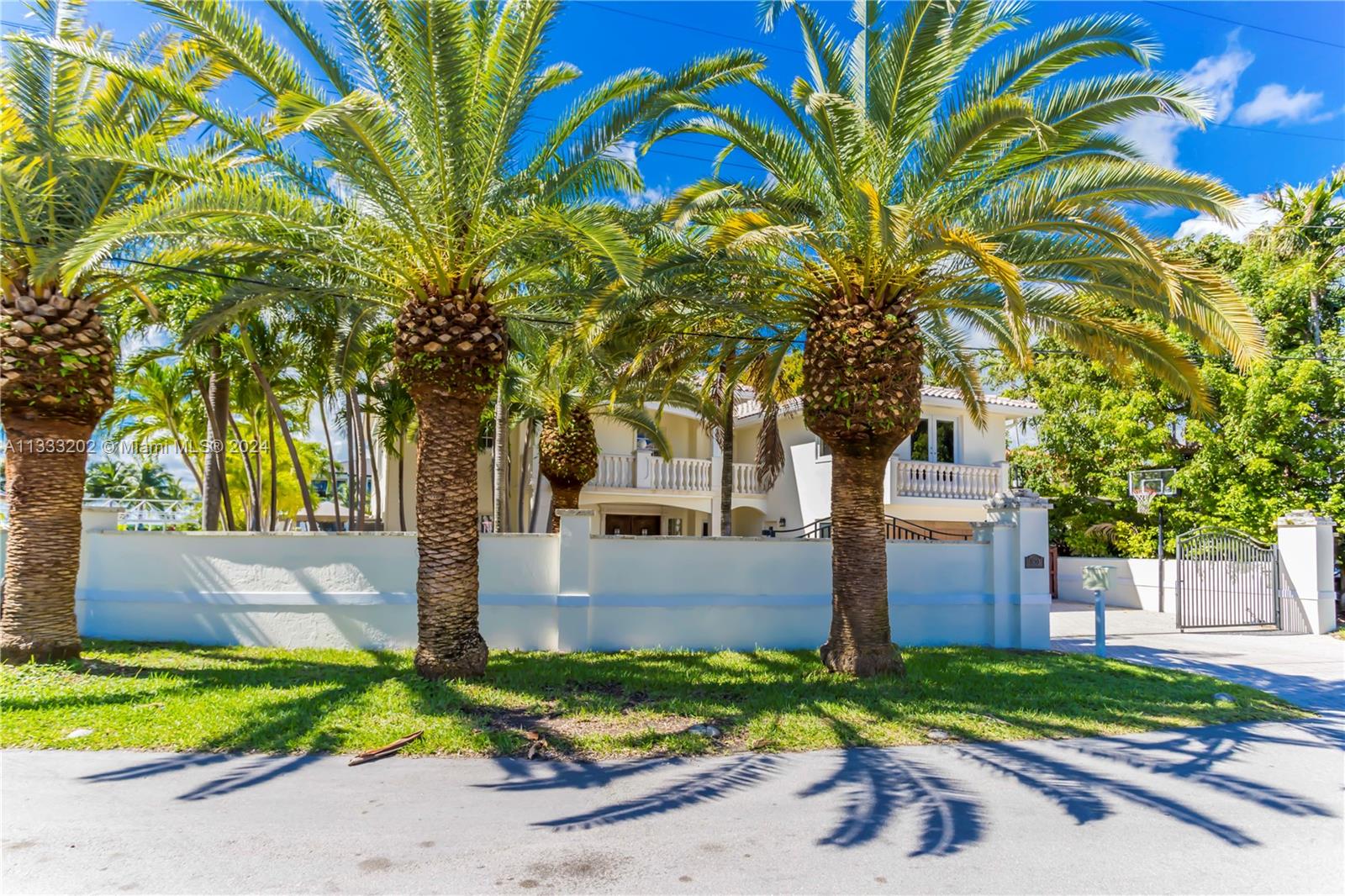 SANS SOUCI ESTATES - Residential