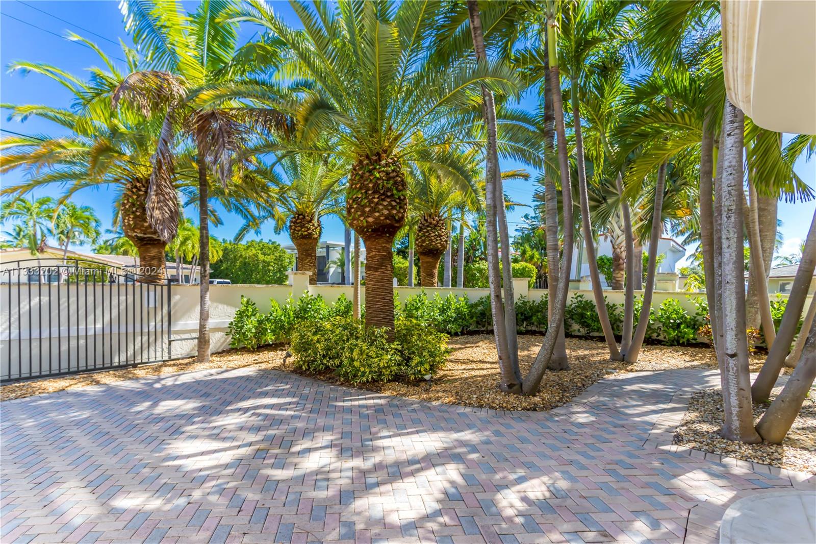 SANS SOUCI ESTATES - Residential