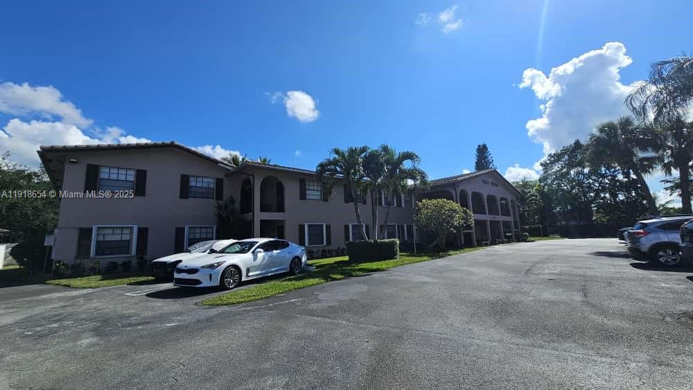 "PRICED TO SELL" Bright and spacious 2 Bedroom 2 Bath condo in Coral Springs. This home features an open living area, a comfortable kitchen, large bedrooms and a private storage space that can be converted to a 3rd Bedroom. Laundry inside the unit. Conveniently located near shopping, dining, parks and more. Ready to move in...