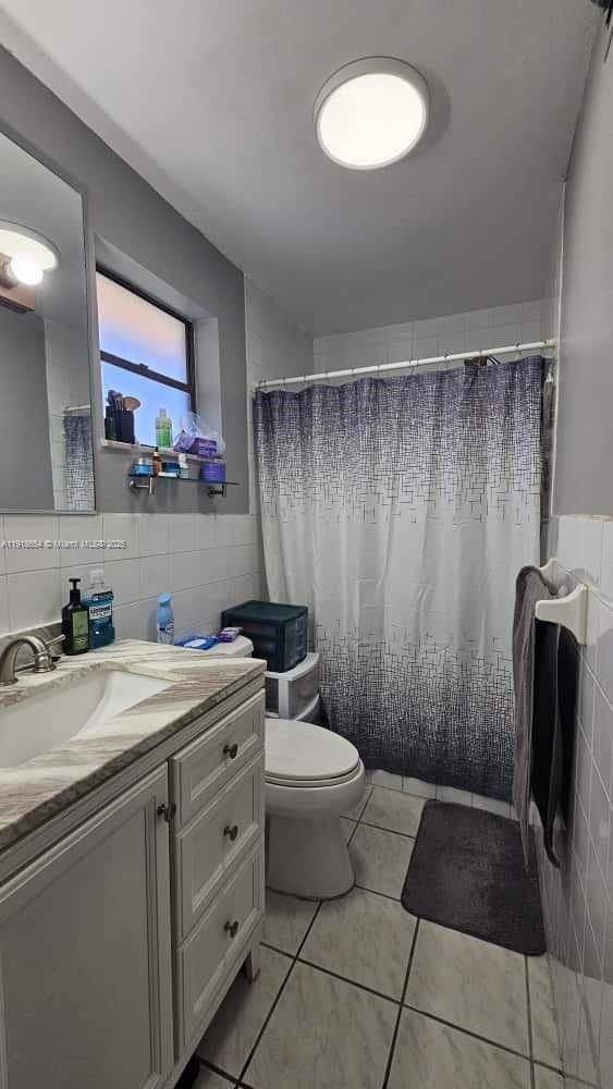 VILLA MARIE CONDO - Residential