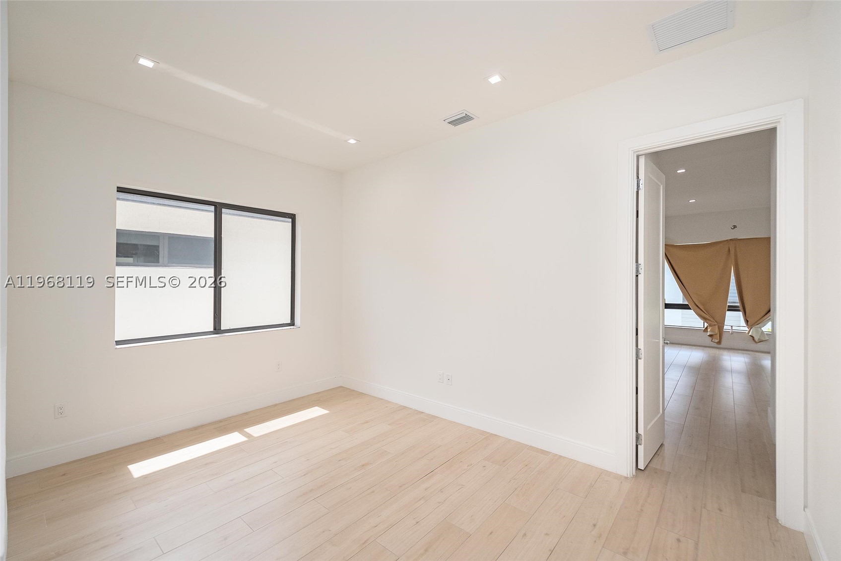 CANARIAS EAST - Residential