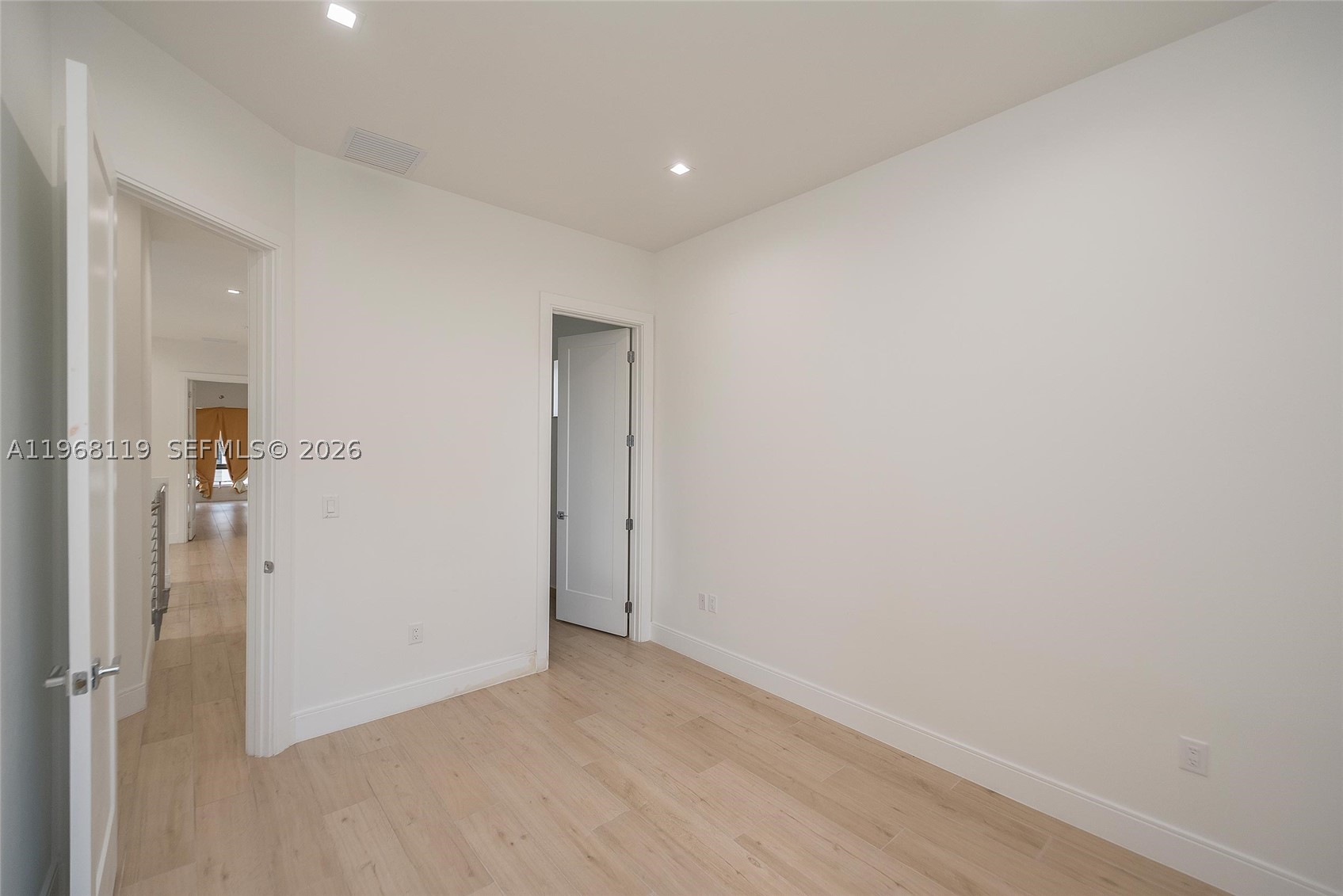 CANARIAS EAST - Residential