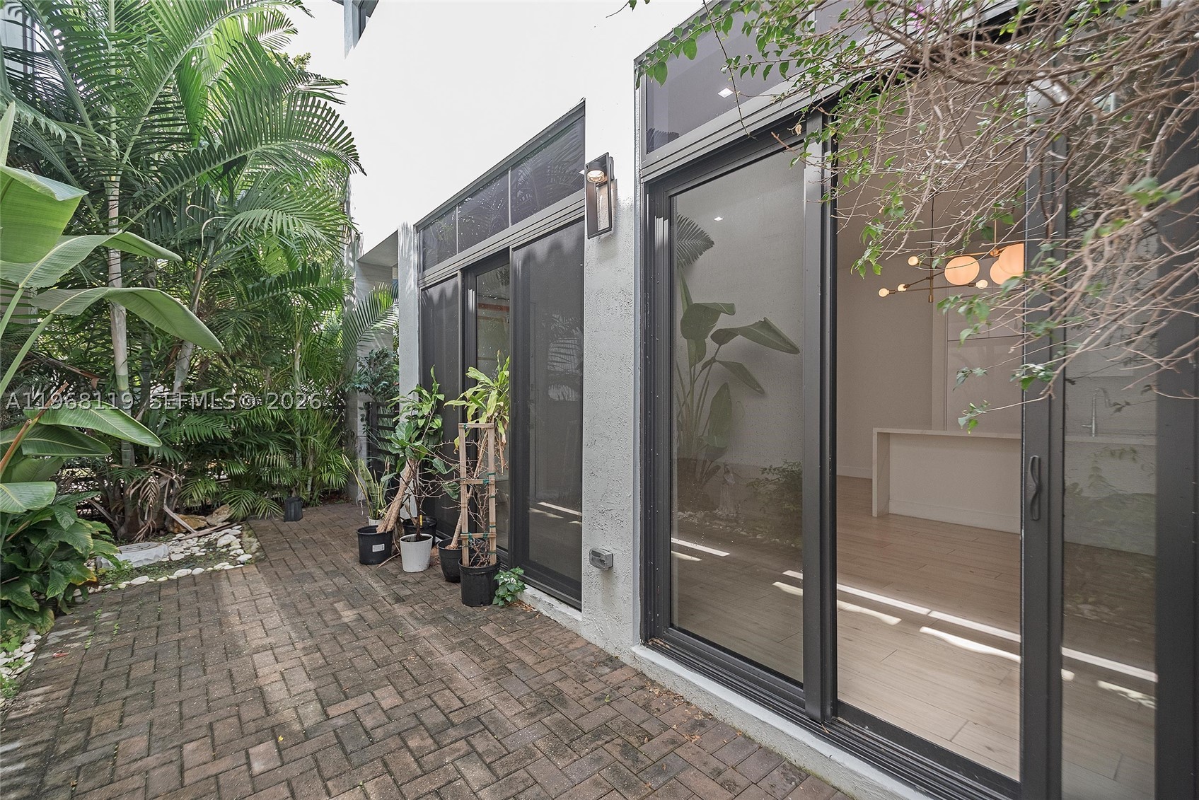 CANARIAS EAST - Residential