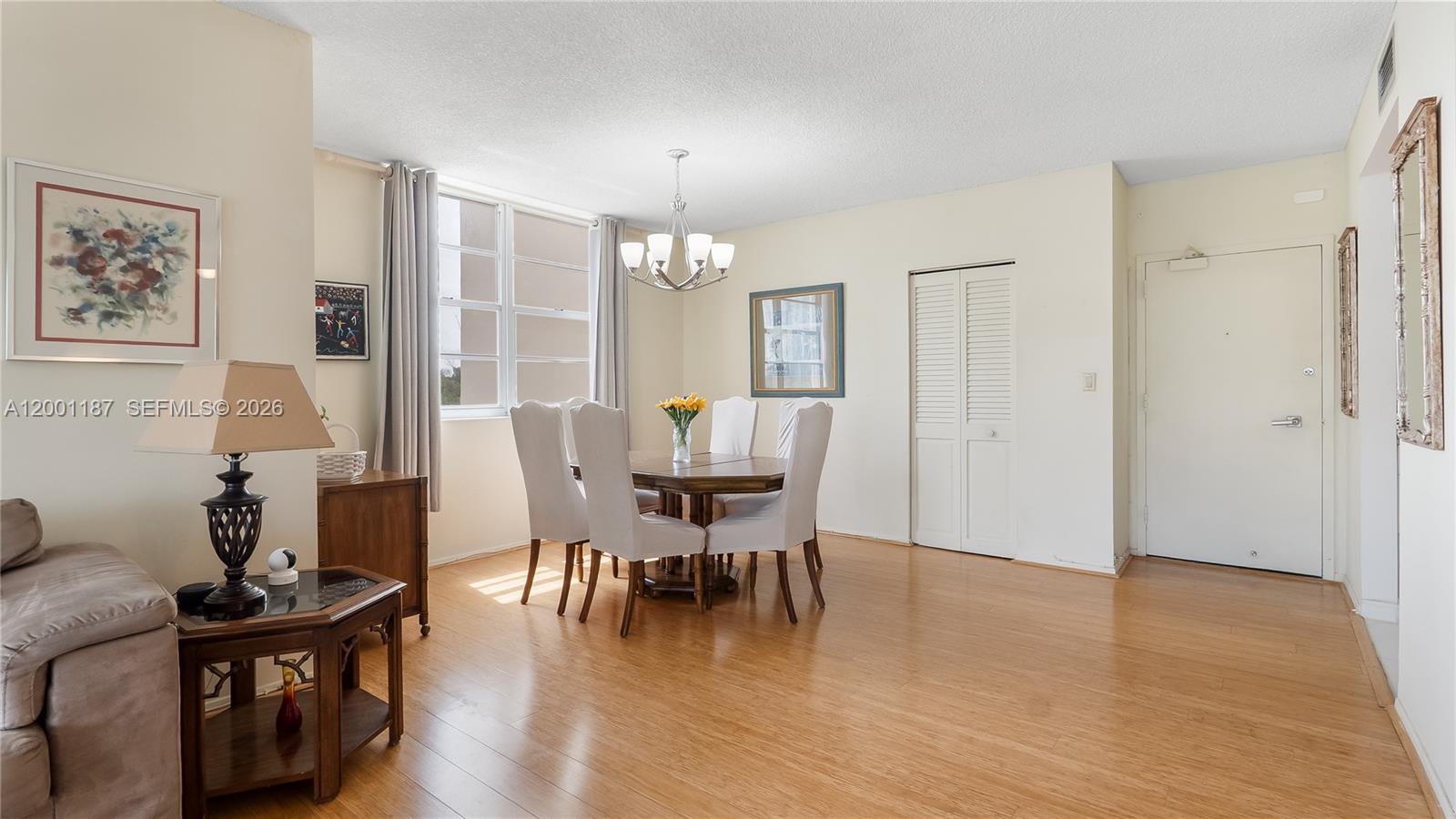 ARLEN HOUSE CONDO - Residential