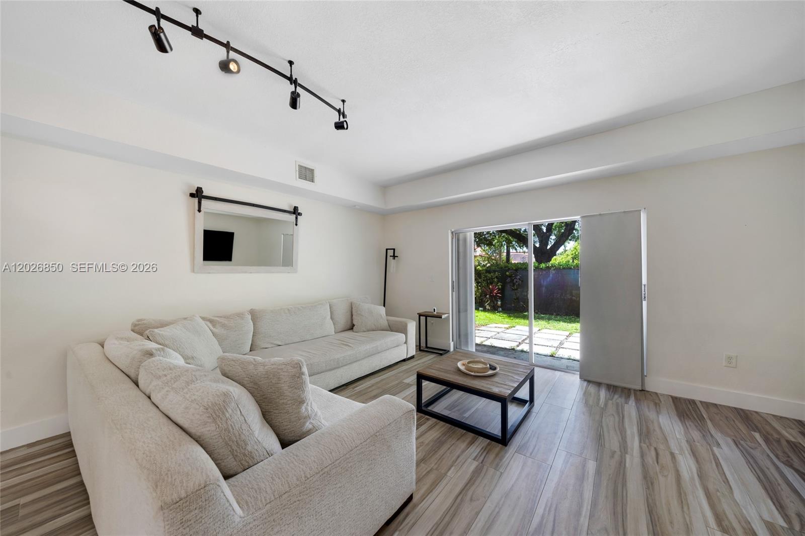 CENTURY PARK CONDO NO 2 - Residential Lease