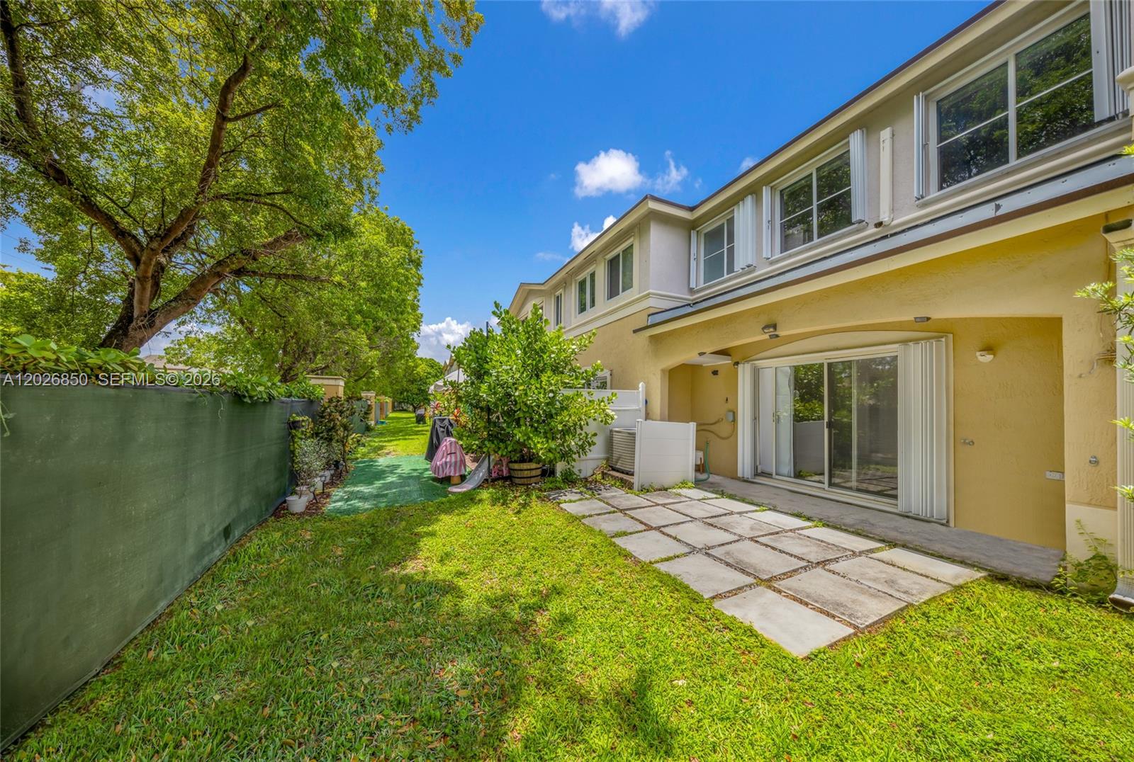CENTURY PARK CONDO NO 2 - Residential Lease