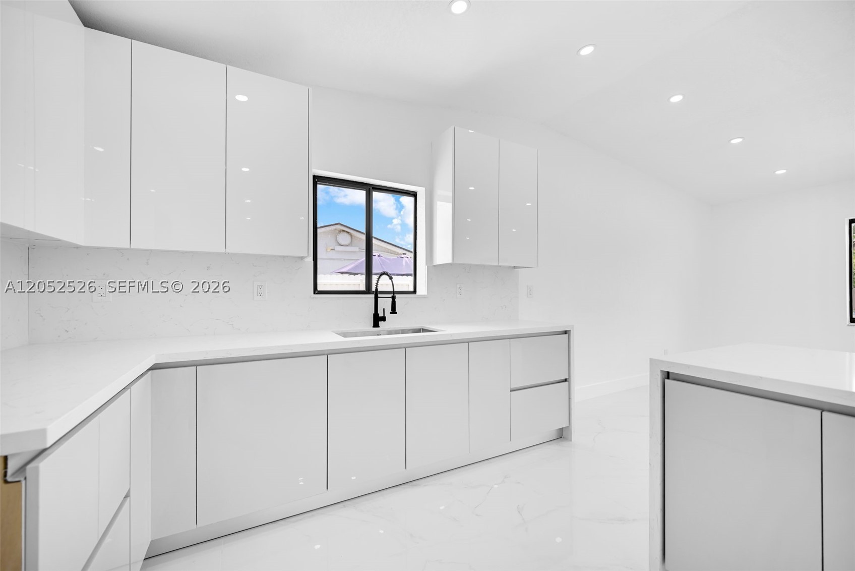 EUREKA MANOR SEC 1 - Residential