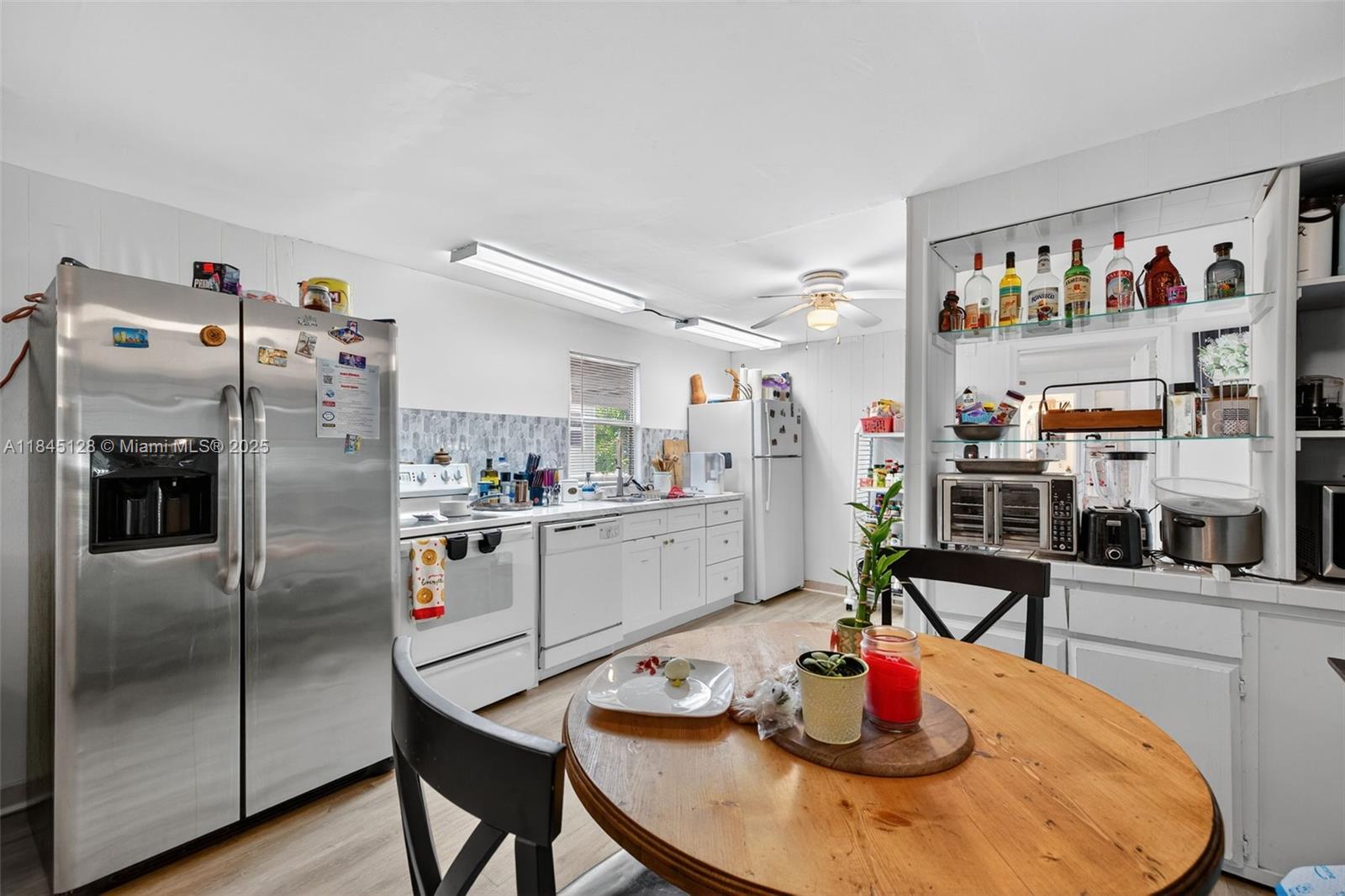 RAVENSWOOD NORTH - Residential