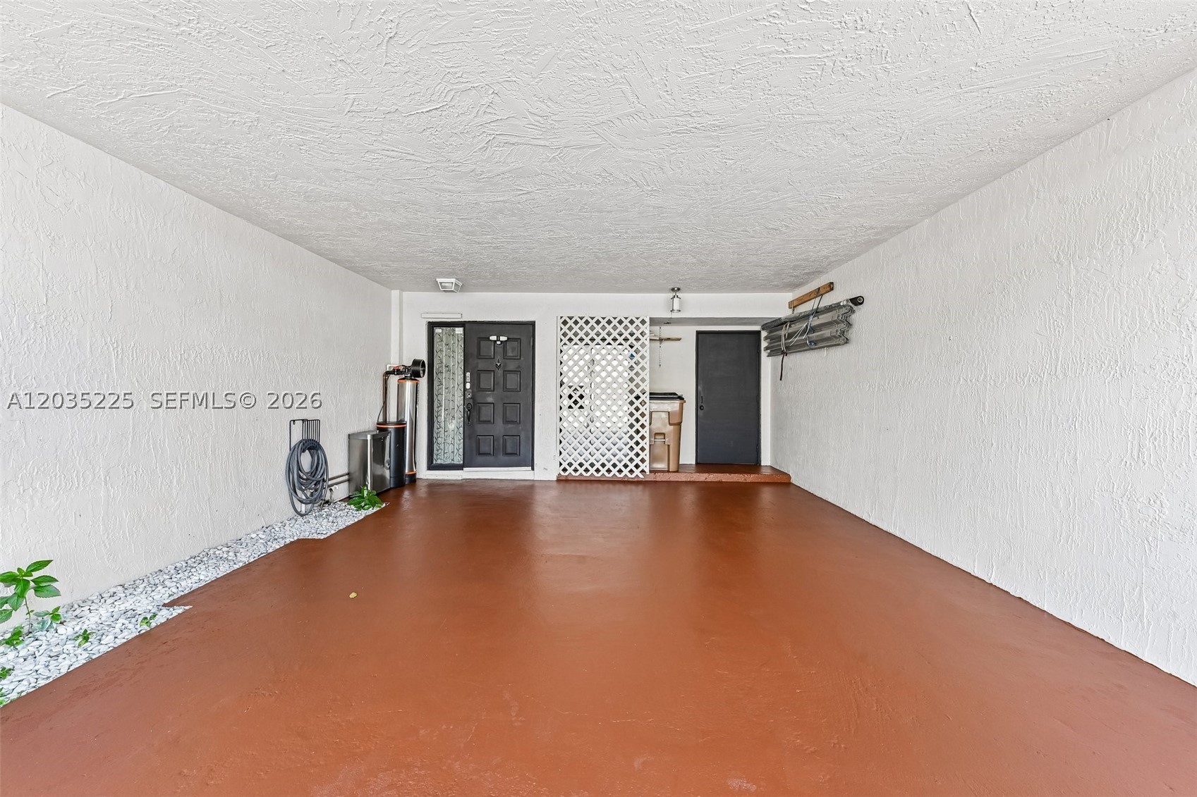 COQUINA LAKES - Residential