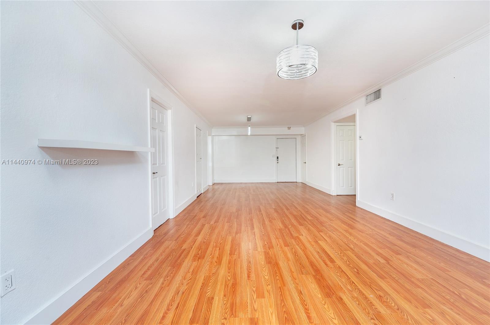 VENETIAN PALMS CONDO - Residential Lease