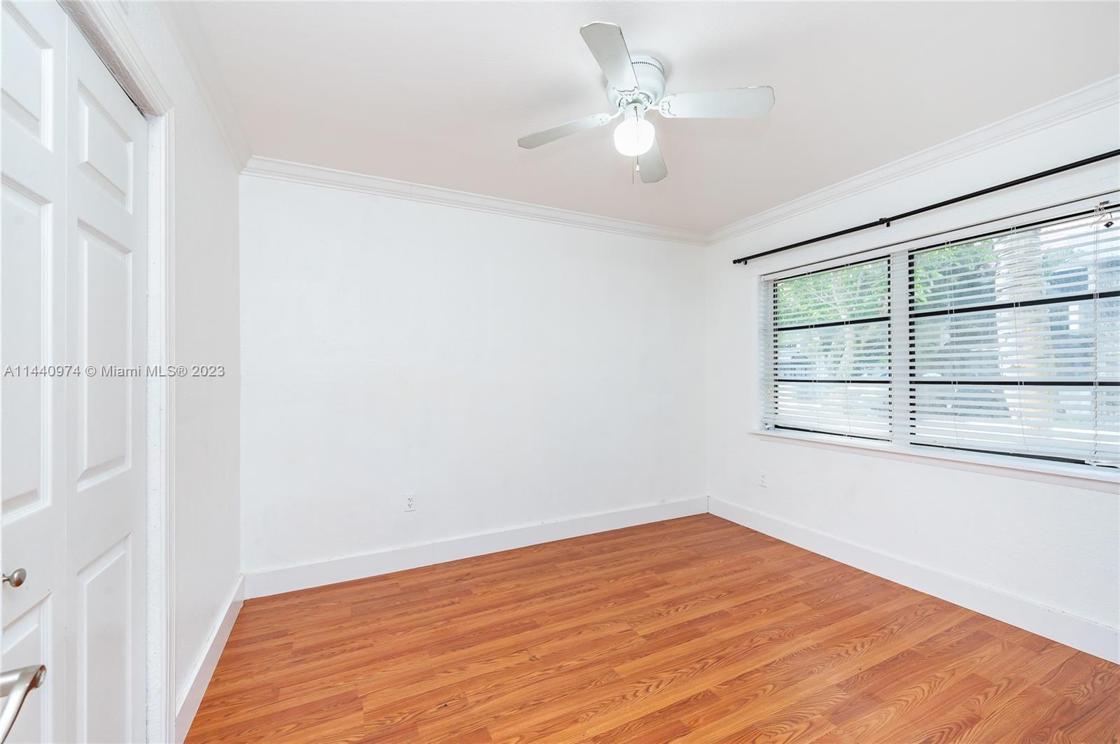 VENETIAN PALMS CONDO - Residential Lease
