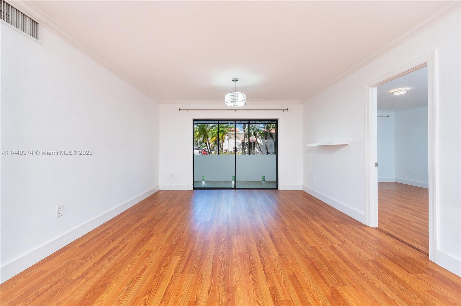 VENETIAN PALMS CONDO - Residential Lease
