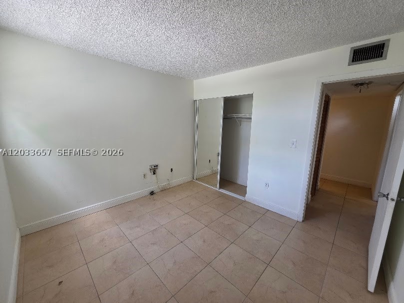 VERSAILLE GARDENS I CONDO - Residential Lease