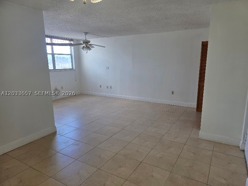 VERSAILLE GARDENS I CONDO - Residential Lease