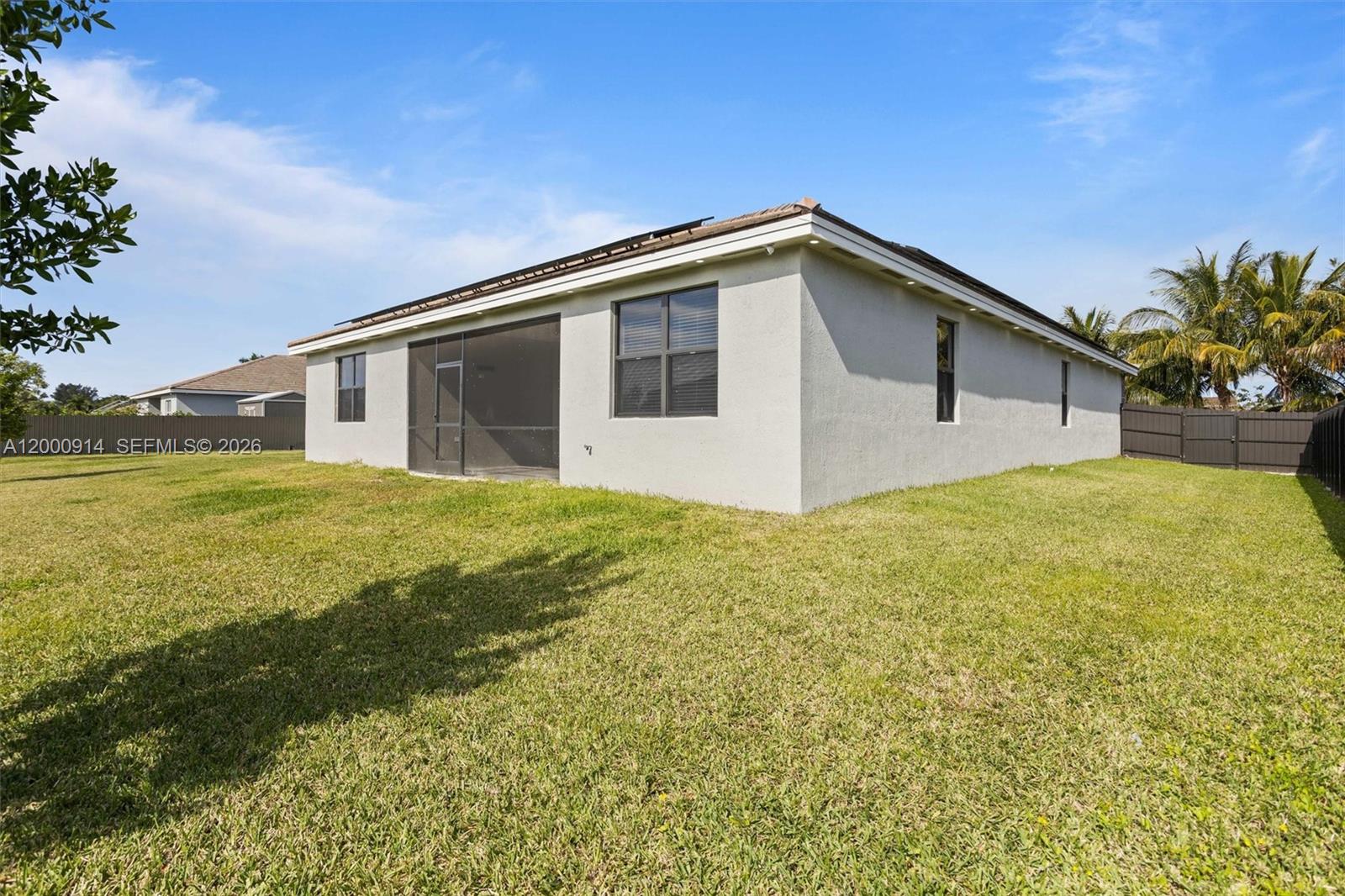 KROME GROVE ESTATES - Residential
