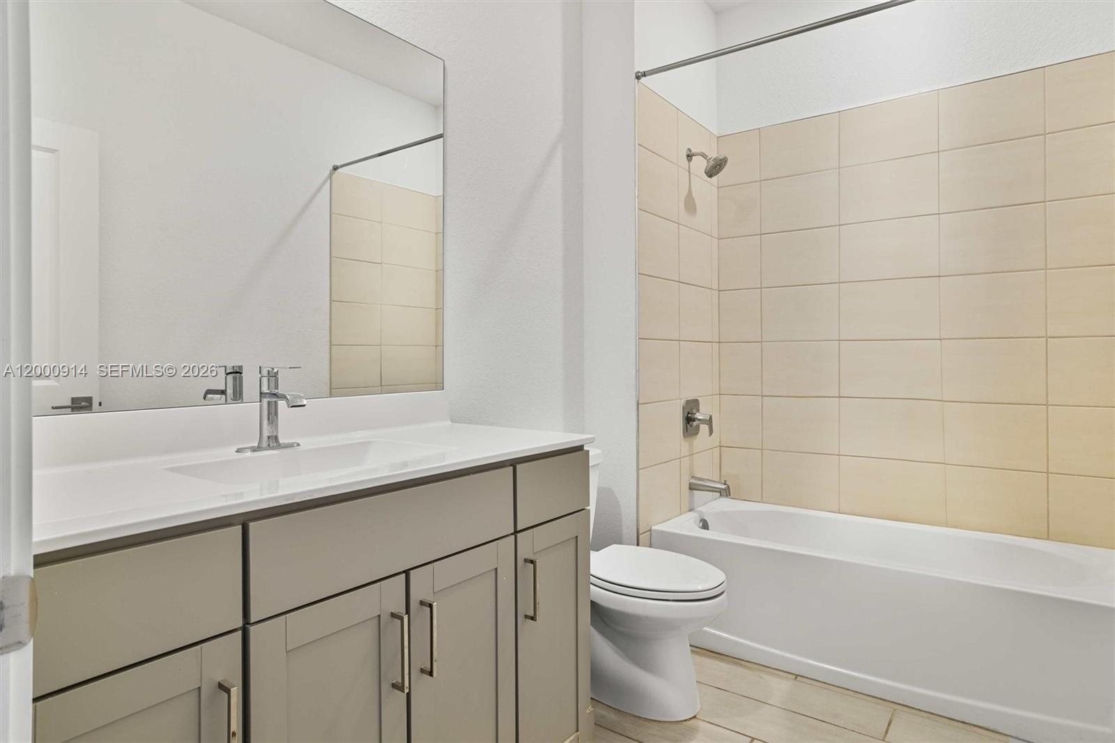 KROME GROVE ESTATES - Residential