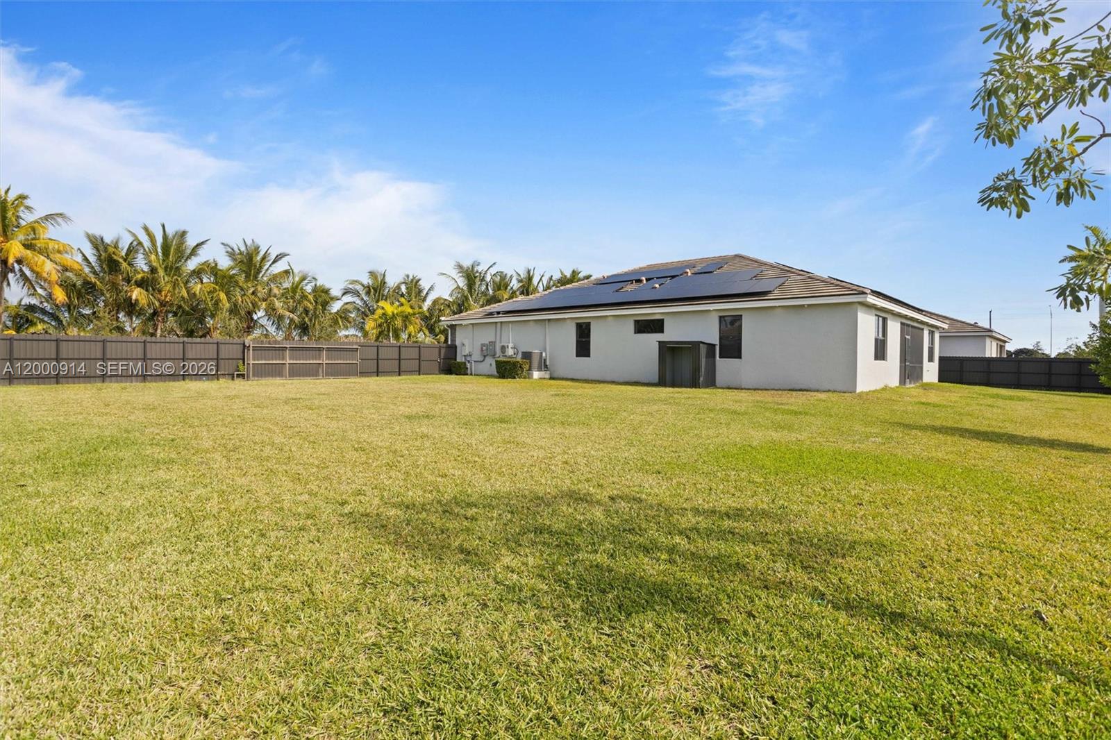 KROME GROVE ESTATES - Residential