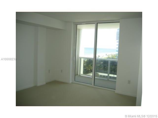 1800 BISCAYNE PLAZA - Residential Lease
