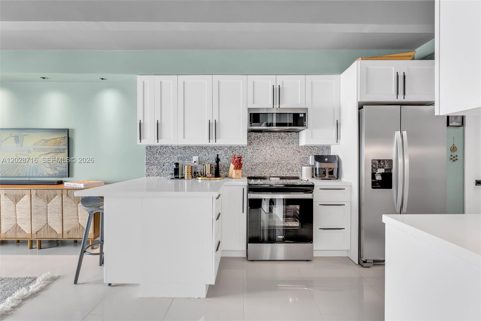 ROYAL WEST CONDO - Residential Lease