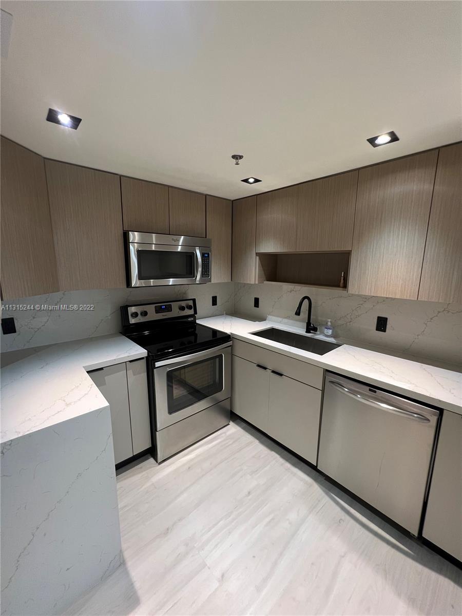 CLEARVIEW TOWERS CONDO - Residential Lease