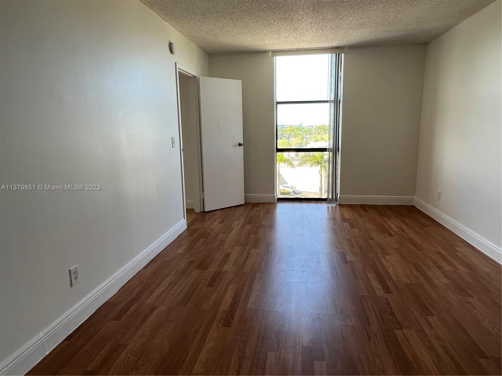 SAILBOAT CAY CONDO - Residential Lease