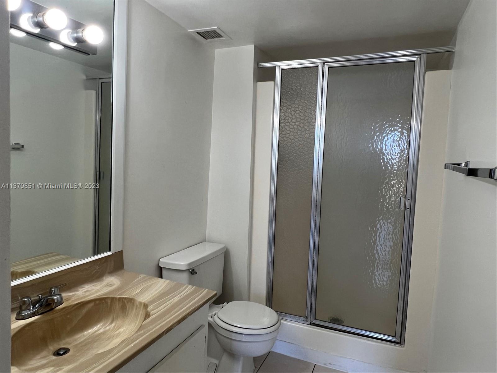 SAILBOAT CAY CONDO - Residential Lease