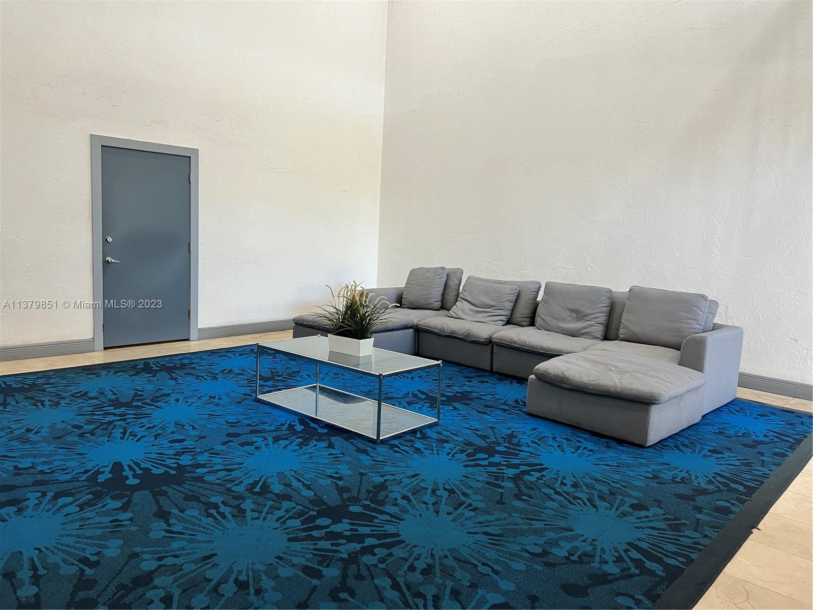 SAILBOAT CAY CONDO - Residential Lease