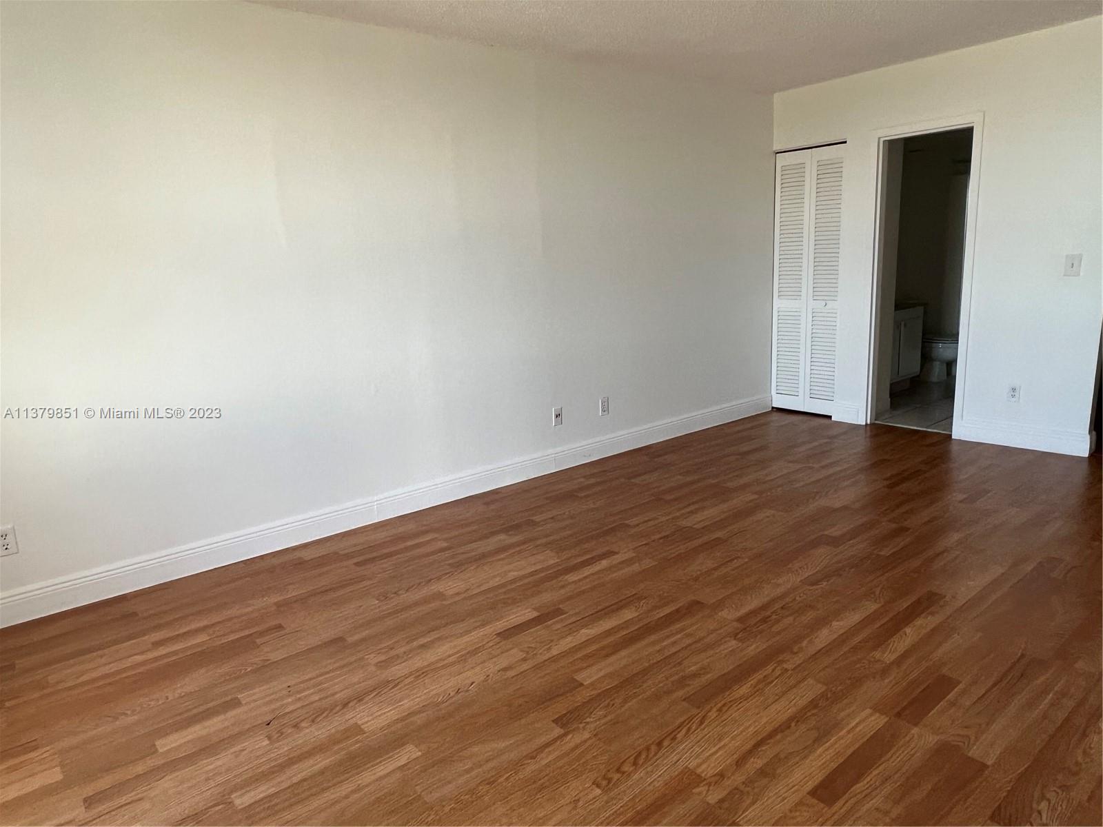 SAILBOAT CAY CONDO - Residential Lease