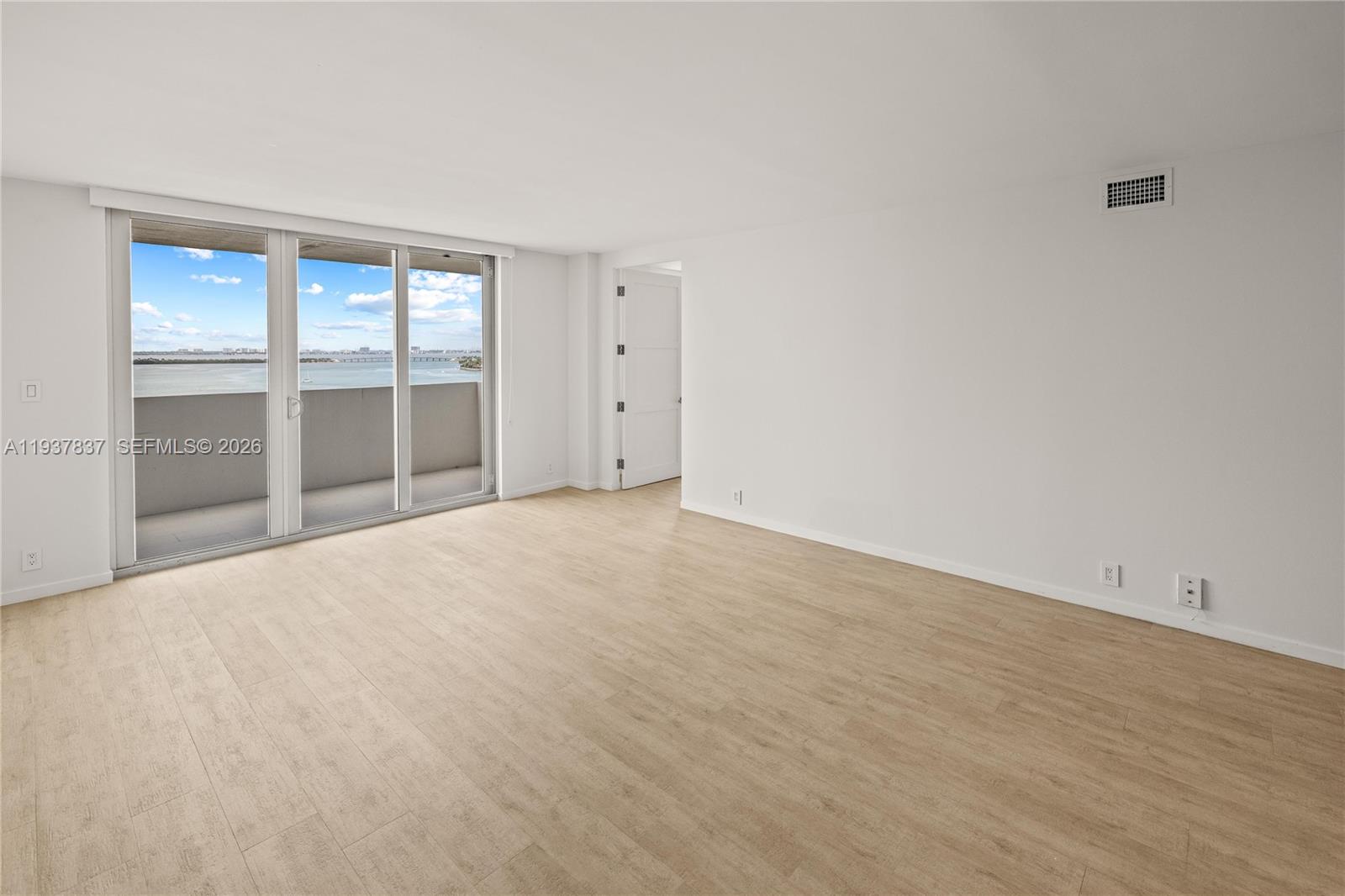 ISLAND TERRACE CONDO - Residential