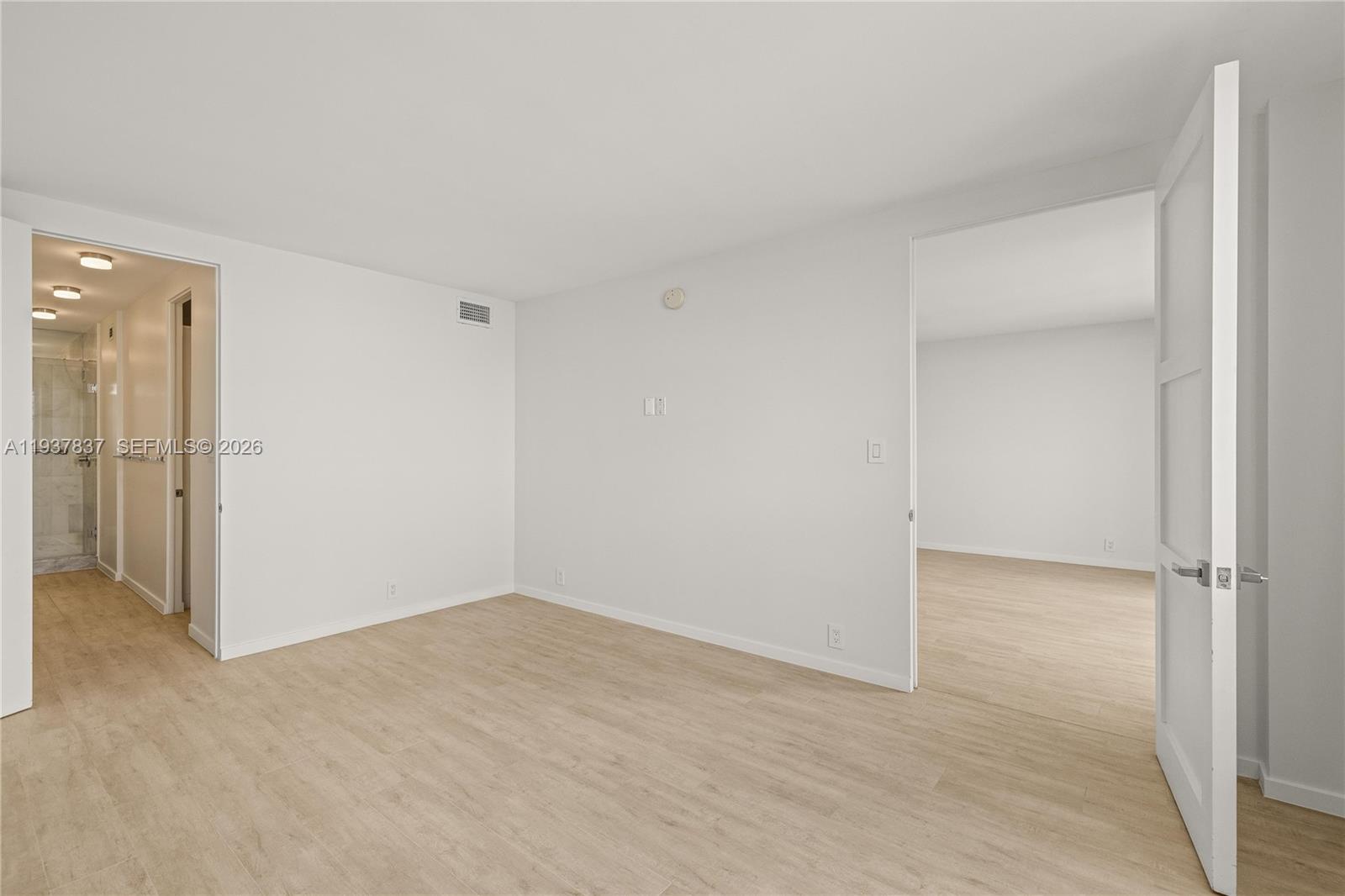 ISLAND TERRACE CONDO - Residential