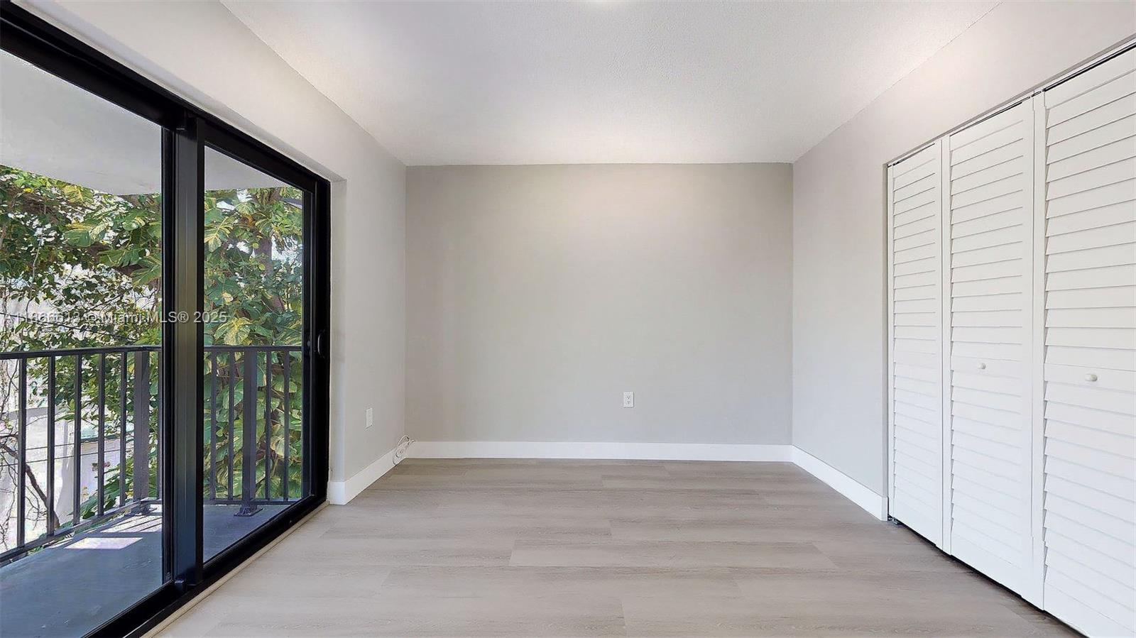 BRICKELL RIVERVIEW - Residential Lease