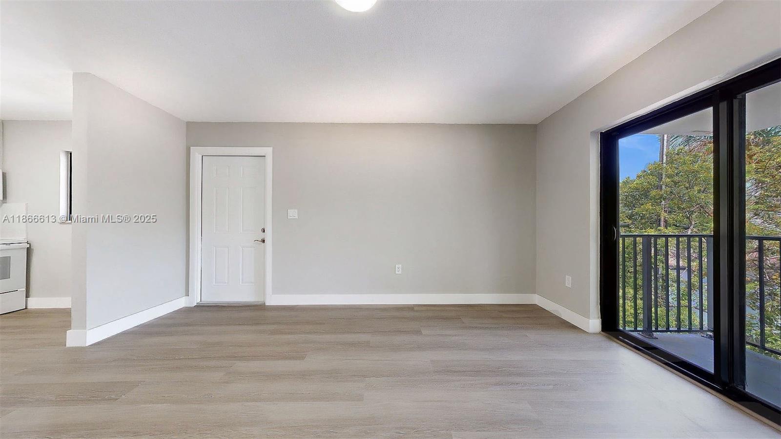 BRICKELL RIVERVIEW - Residential Lease