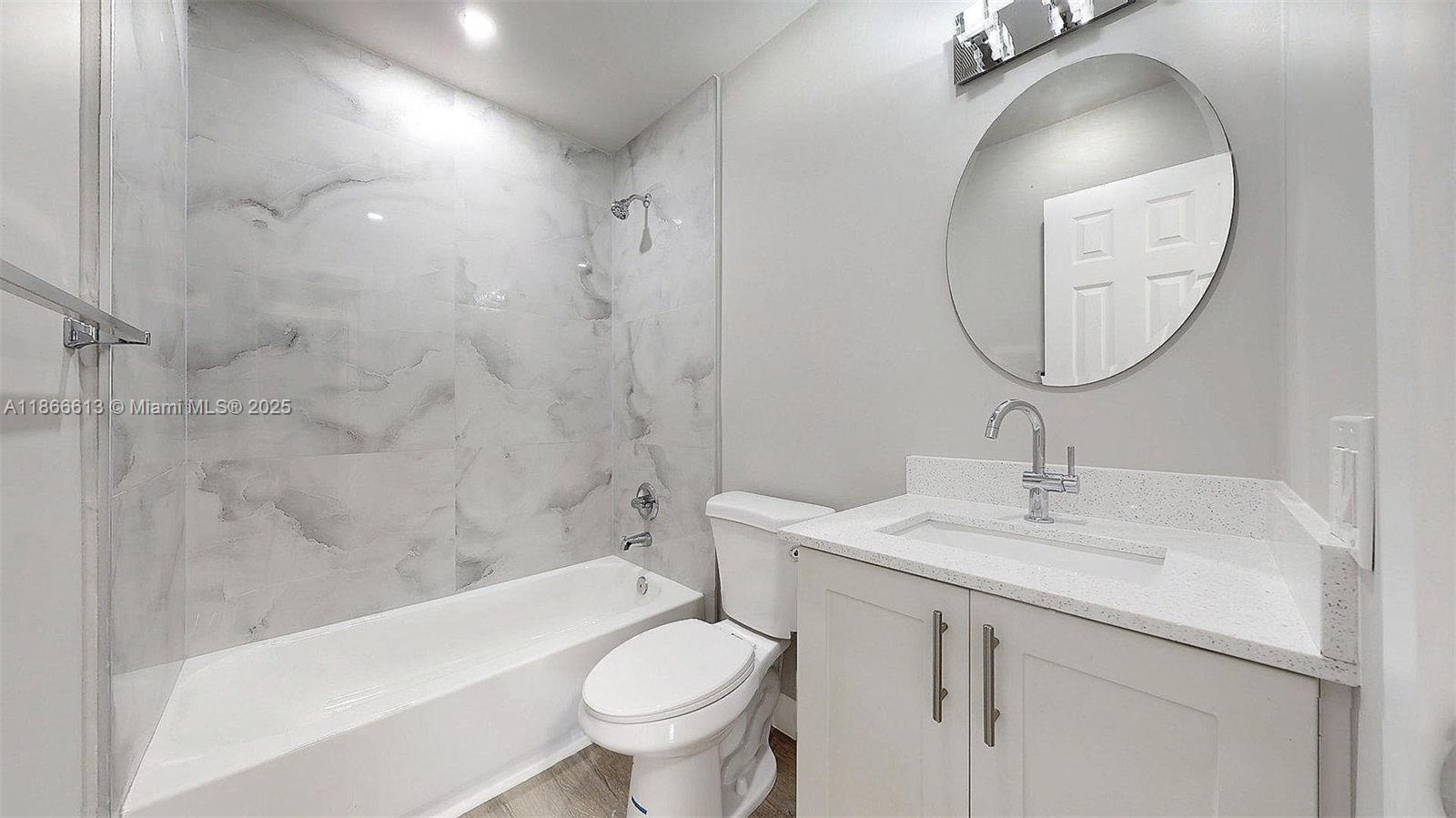 BRICKELL RIVERVIEW - Residential Lease