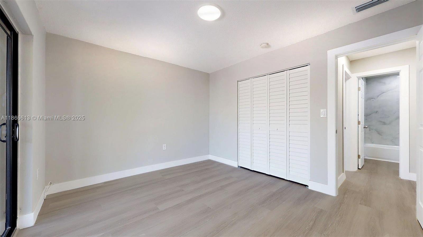 BRICKELL RIVERVIEW - Residential Lease