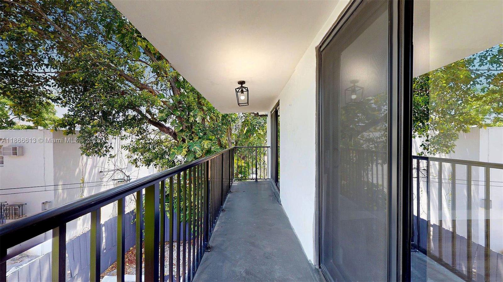 BRICKELL RIVERVIEW - Residential Lease