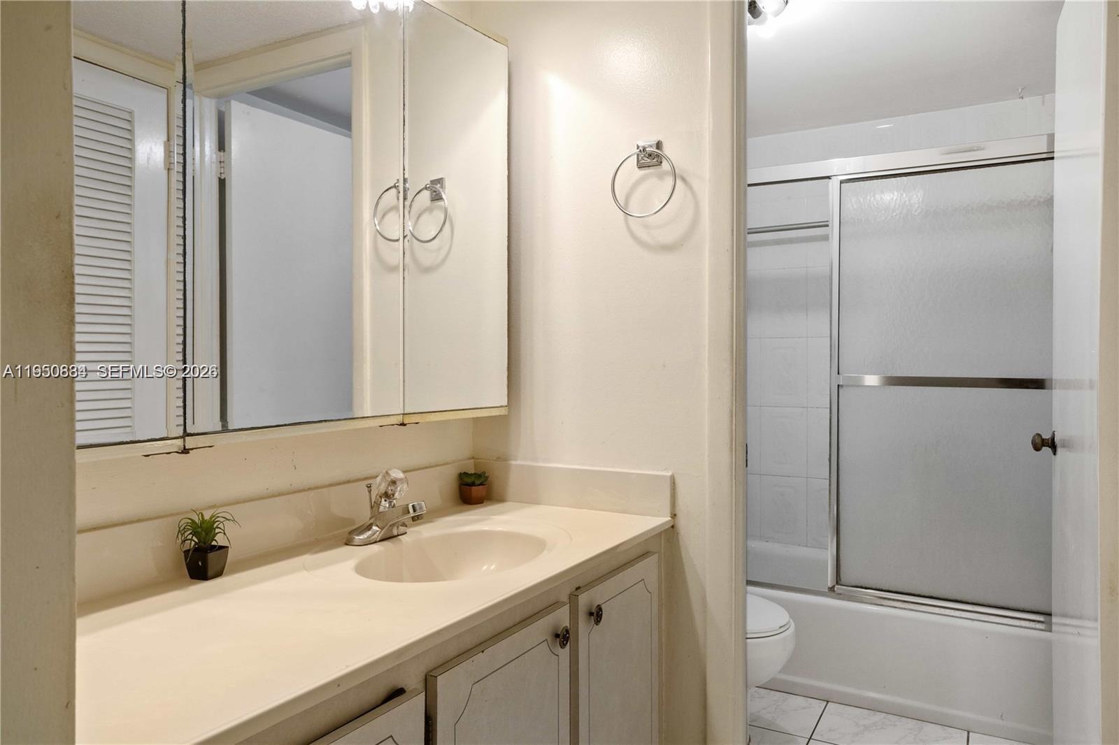 MAISON GRANDE CONDO - Residential