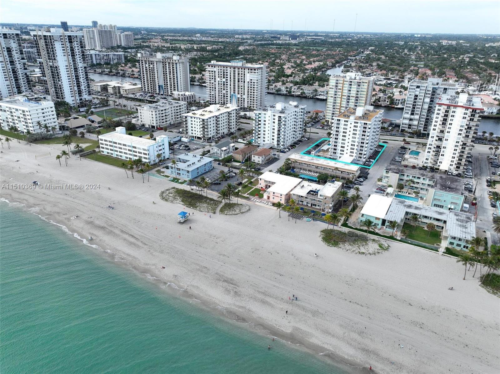 CAMBRIDGE TOWERS CONDO - Residential