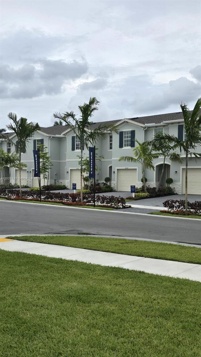 LAKESHORE AT THE FOUNTAIN - Residential Lease