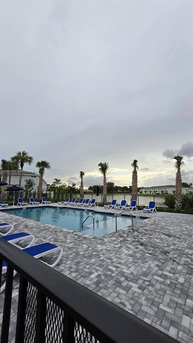 LAKESHORE AT THE FOUNTAIN - Residential Lease